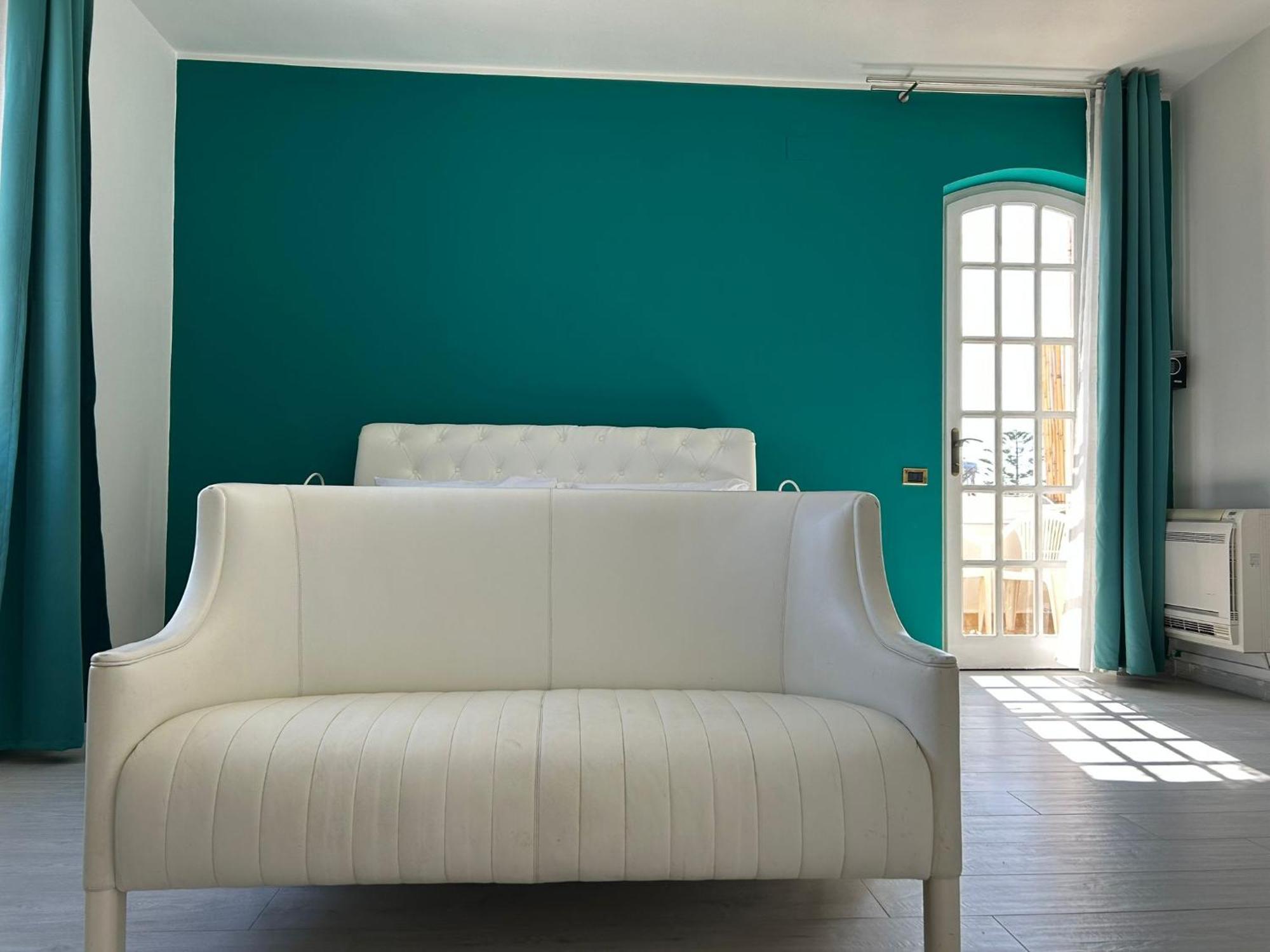 Bed And Breakfast Villa Teis Quartu SantʼElena Εξωτερικό φωτογραφία